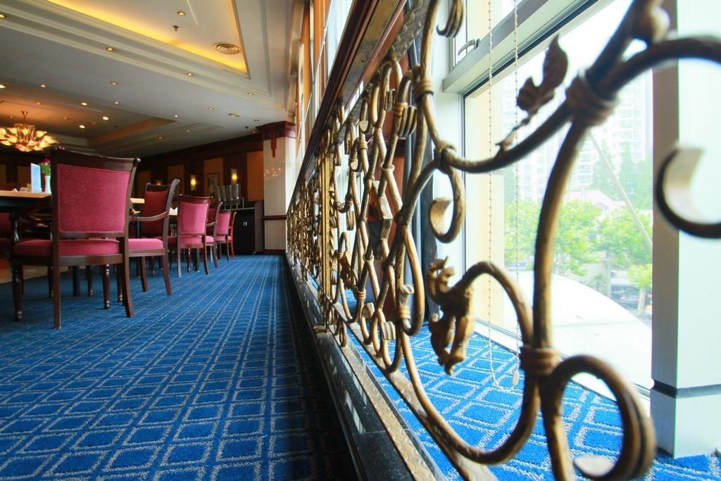 Best Western New Century Hotel Shanghai Esterno foto